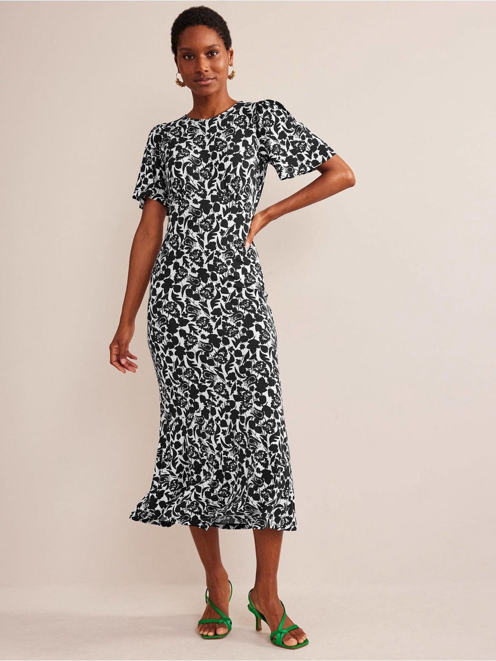 Boden Black White Floral Flippy Midi Dress Sz 2P